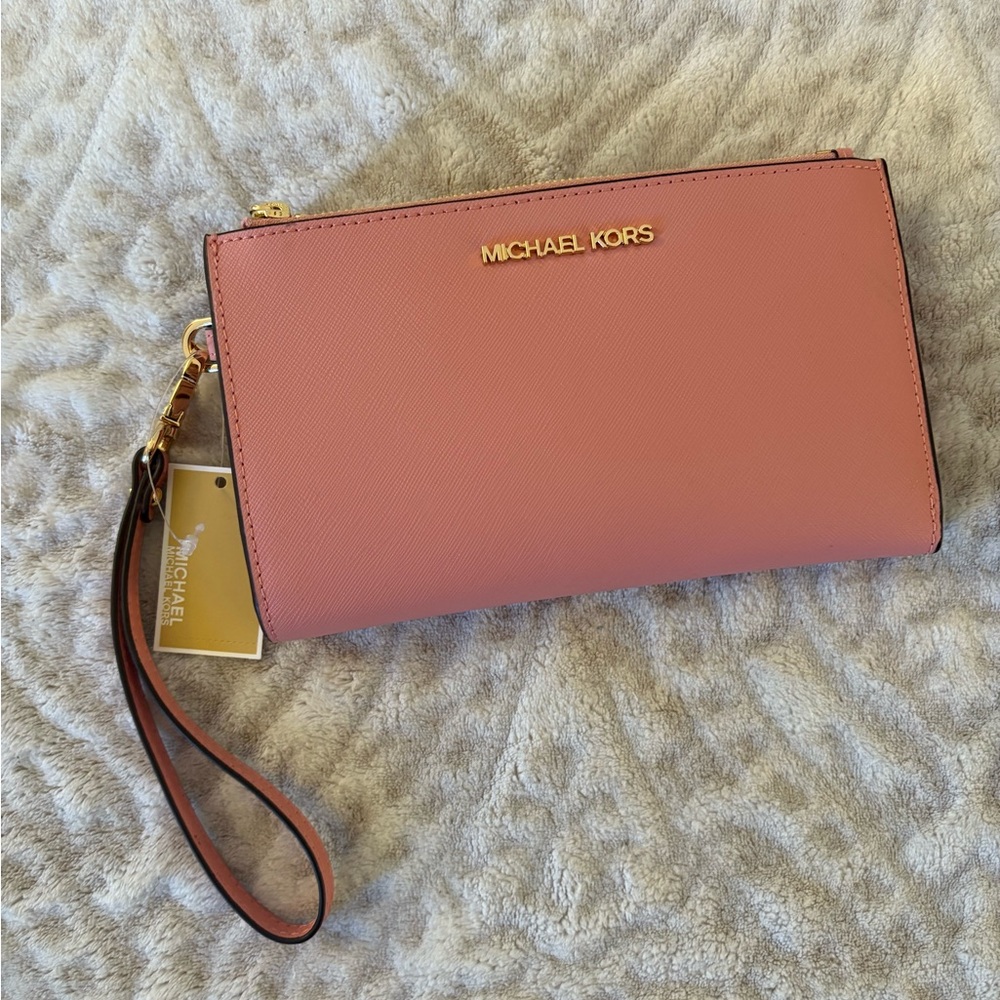 Michael Kors Rose Wristlet